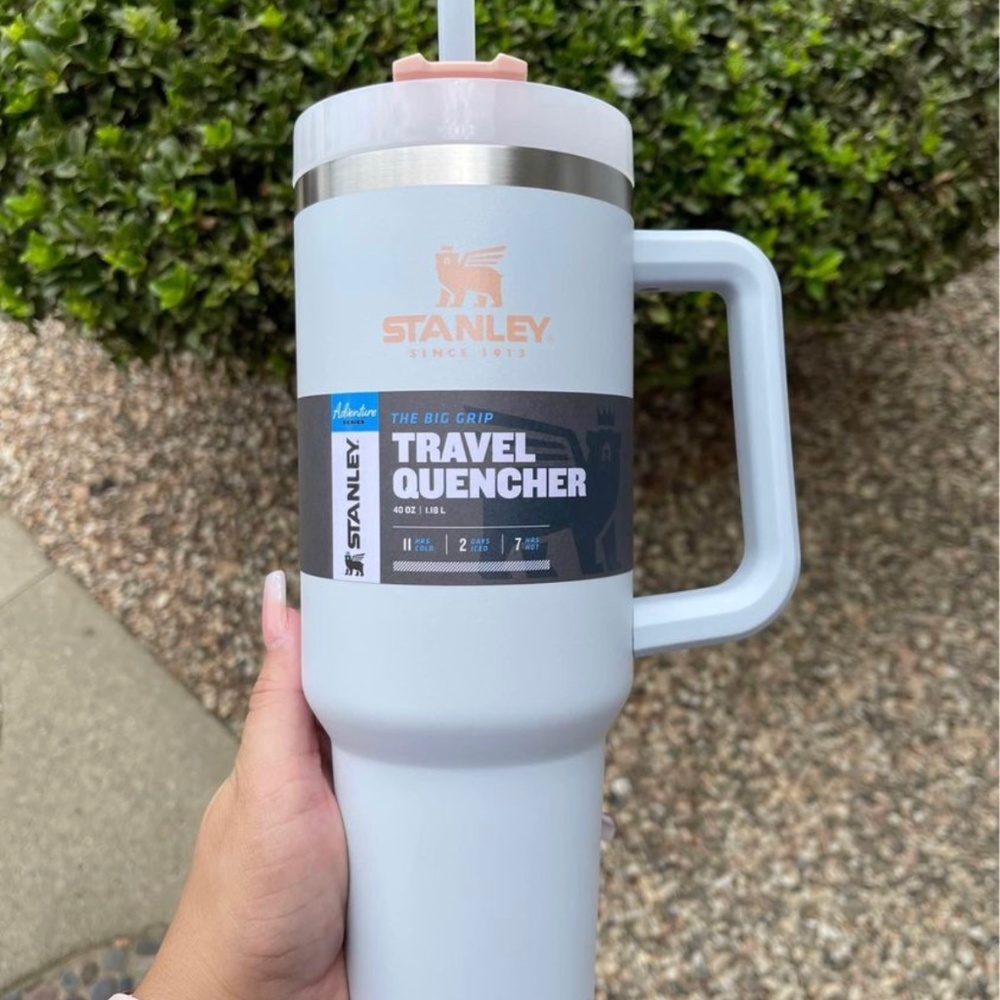 New!! CLOUD 40oz Stanley Quencher Adventure Tumbler Cup